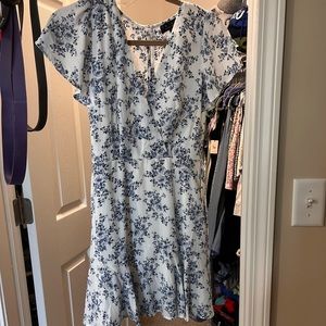 Francesca’s Blue and White Floral dress